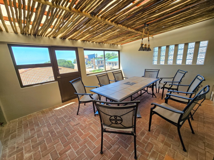 3 Bedroom Property for Sale in Stilbaai Wes Western Cape